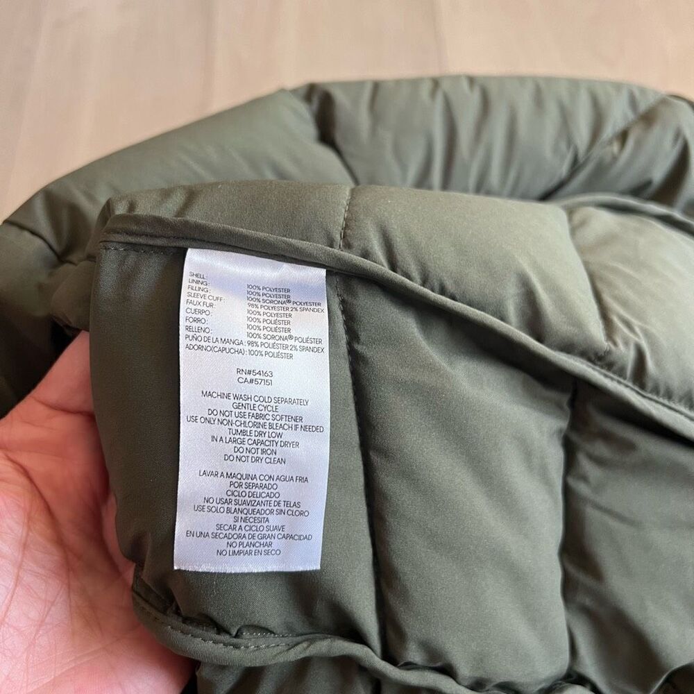 Andrew Marc Women's Long Stretch Parka jacket size S - Picture 6 of 10